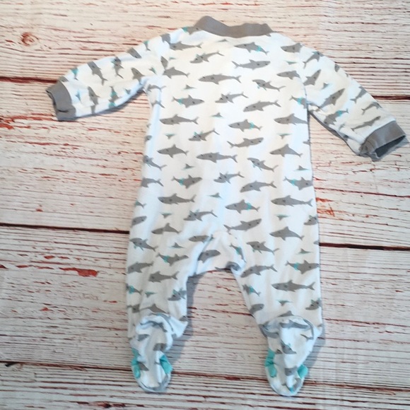 Carter’s Onesie Footie One-Piece Sleeper - Picture 4 of 6